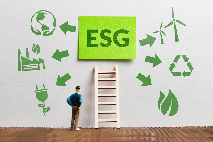 How ESG Supports Businesses in Achieving Regulatory Compliance